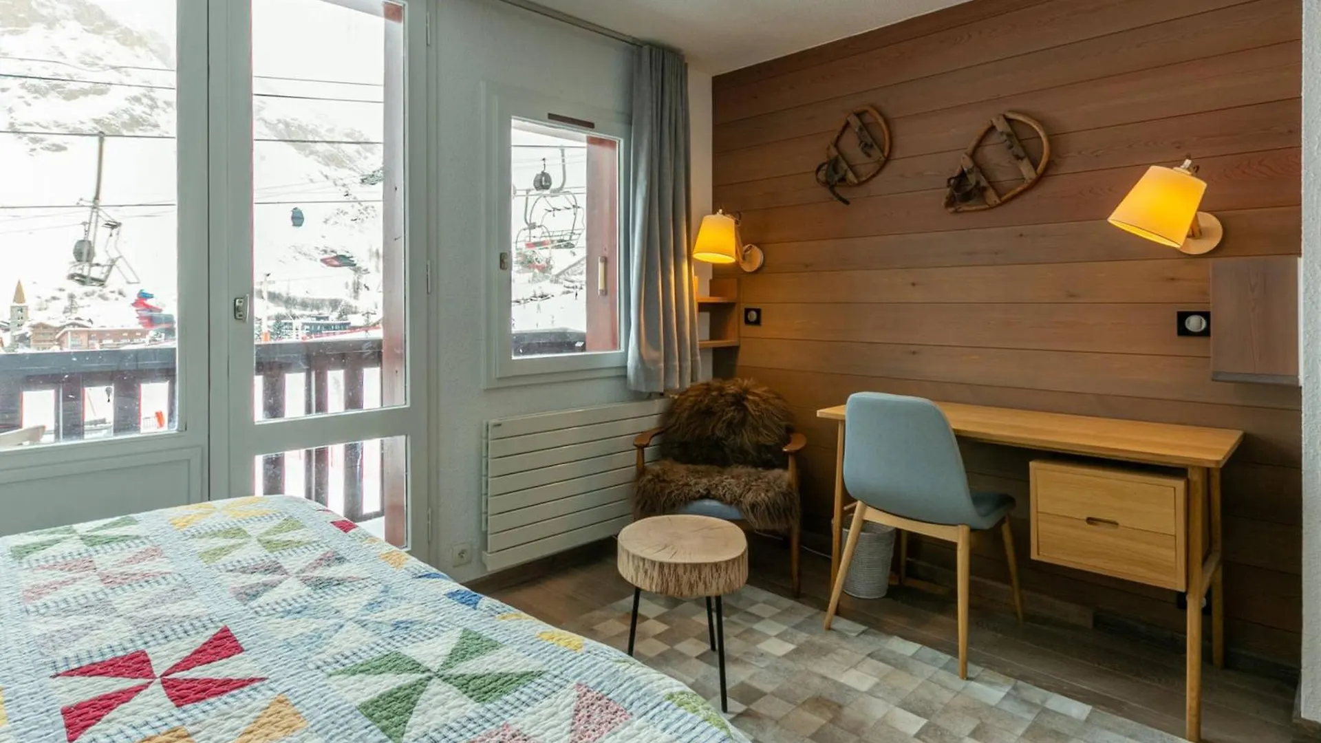 Appartement 5 Pieces Avec Terrasse Et Wifi - Fr-1-694-101 Val-dʼIsère